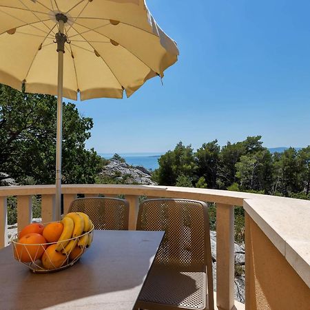 Apartments Marin Брела Стая снимка