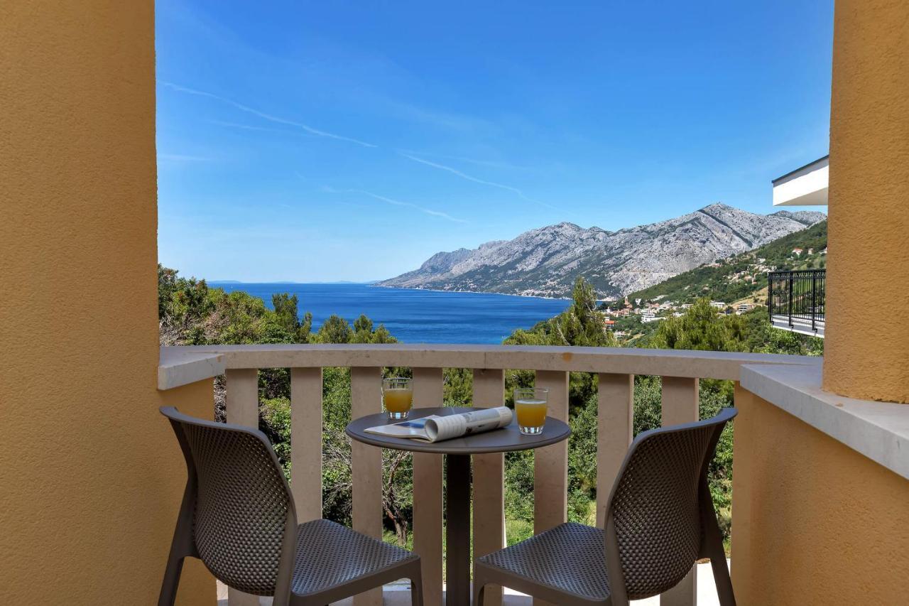 Apartments Marin Брела Екстериор снимка