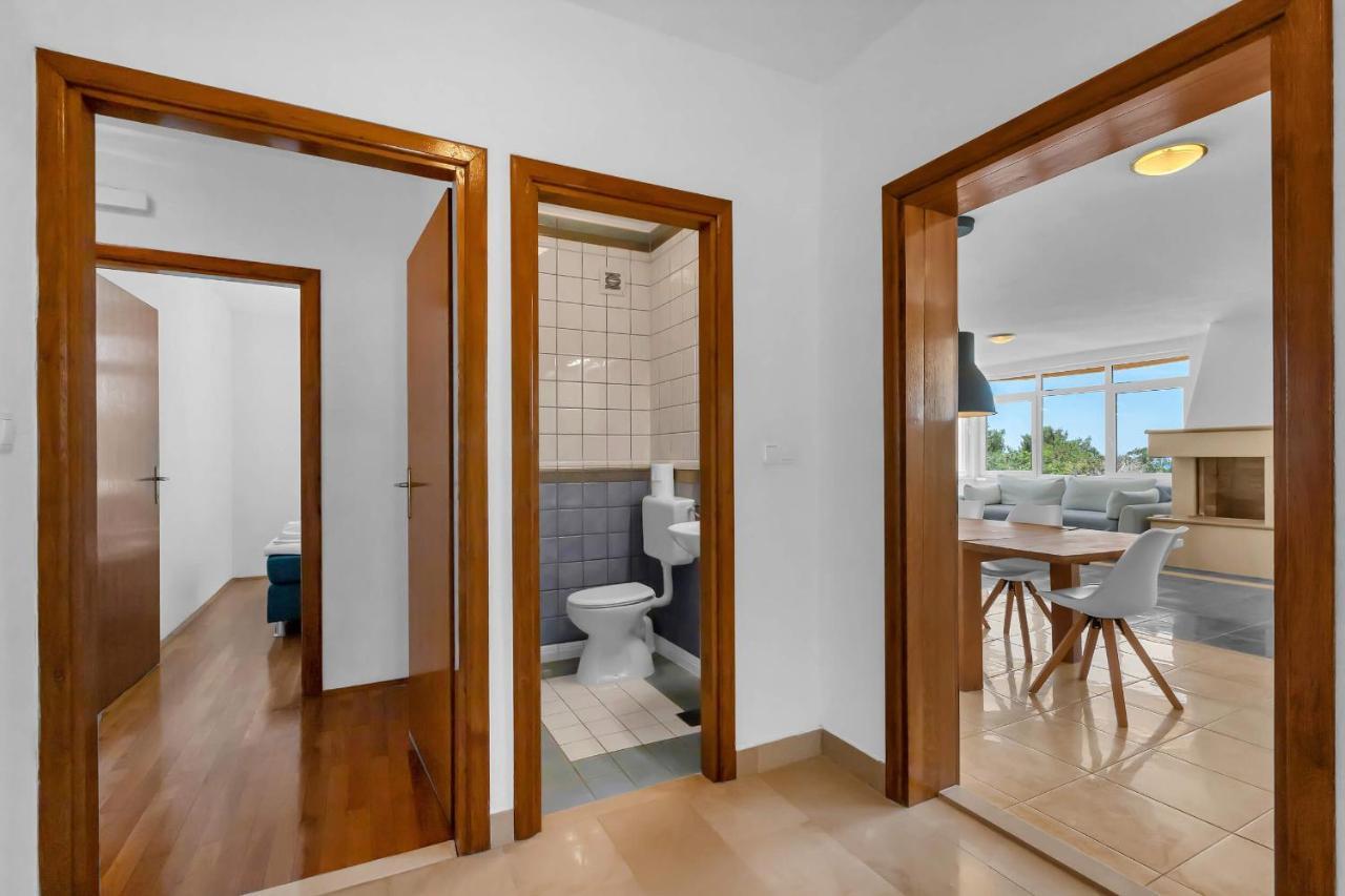 Apartments Marin Брела Екстериор снимка