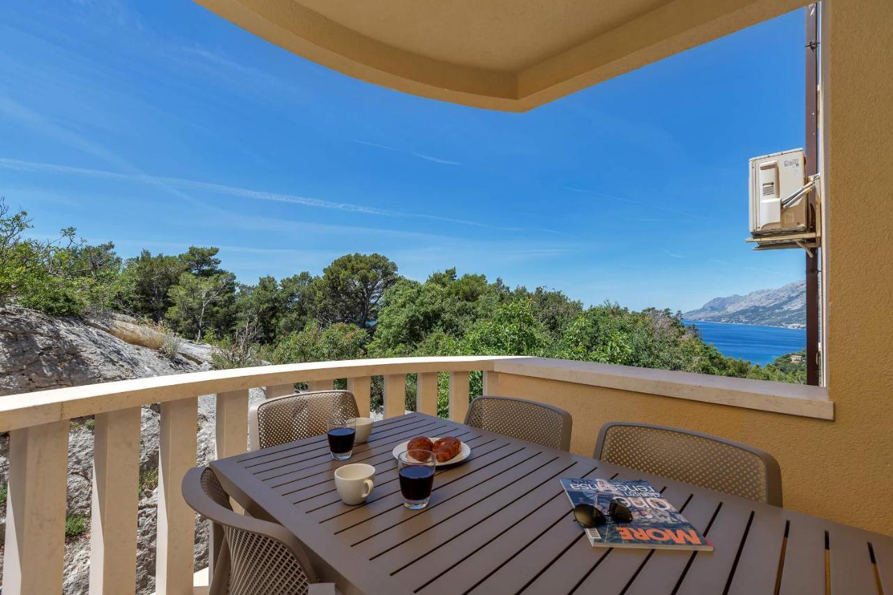 Apartments Marin Брела Екстериор снимка