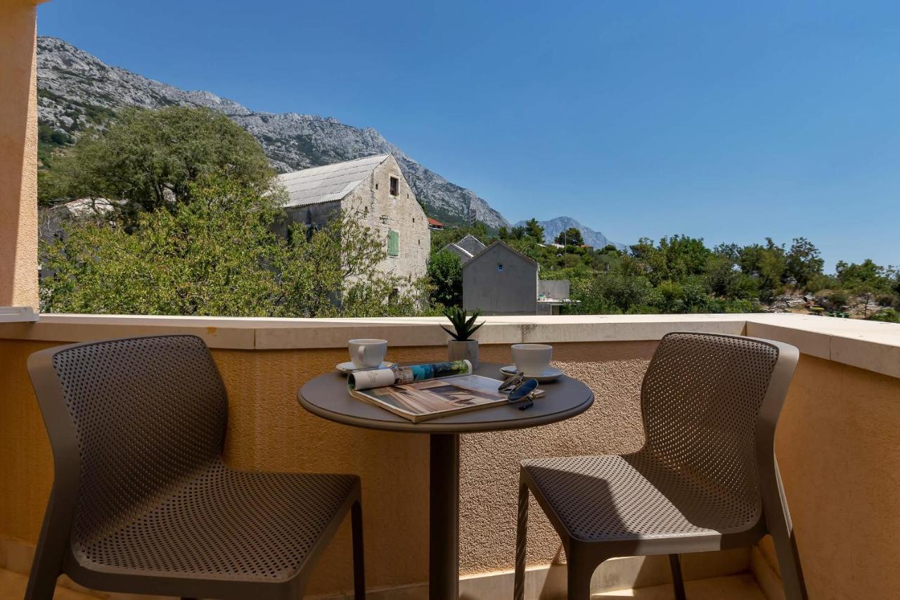 Apartments Marin Брела Екстериор снимка